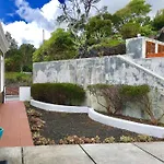 Casa Do Ananas, Cliff-top/ocean-front Villa, Pico لاجيس ادو بيكو
