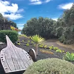 Casa Do Ananas, Cliff-top/ocean-front Villa, Pico *