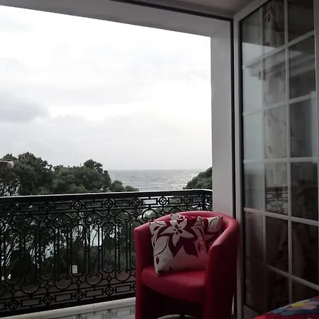 Casa Do Ananas, Cliff-top/ocean-front Villa, Pico فيلة لاجيس ادو بيكو