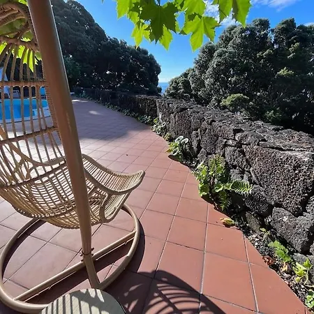 Casa Do Ananas, Cliff-top/ocean-front Villa, Pico Villa